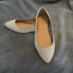 Torrid gemstone flats 10W